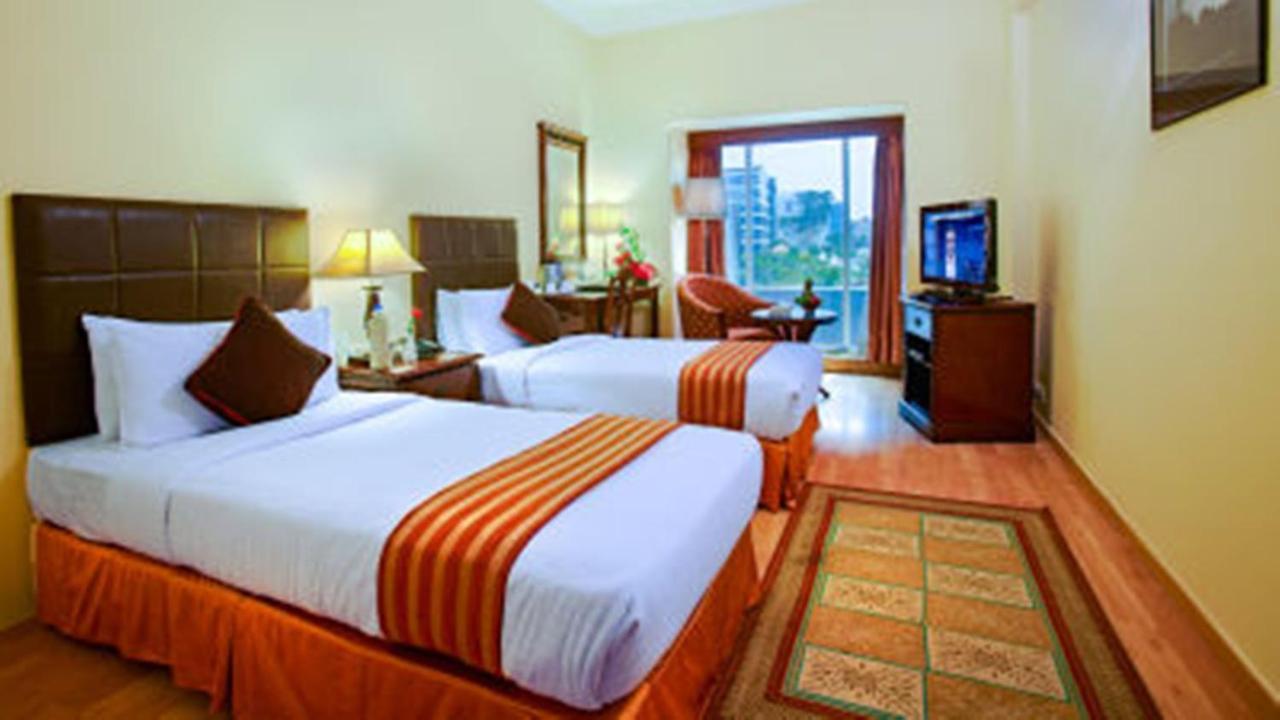 Executive Park View Room
