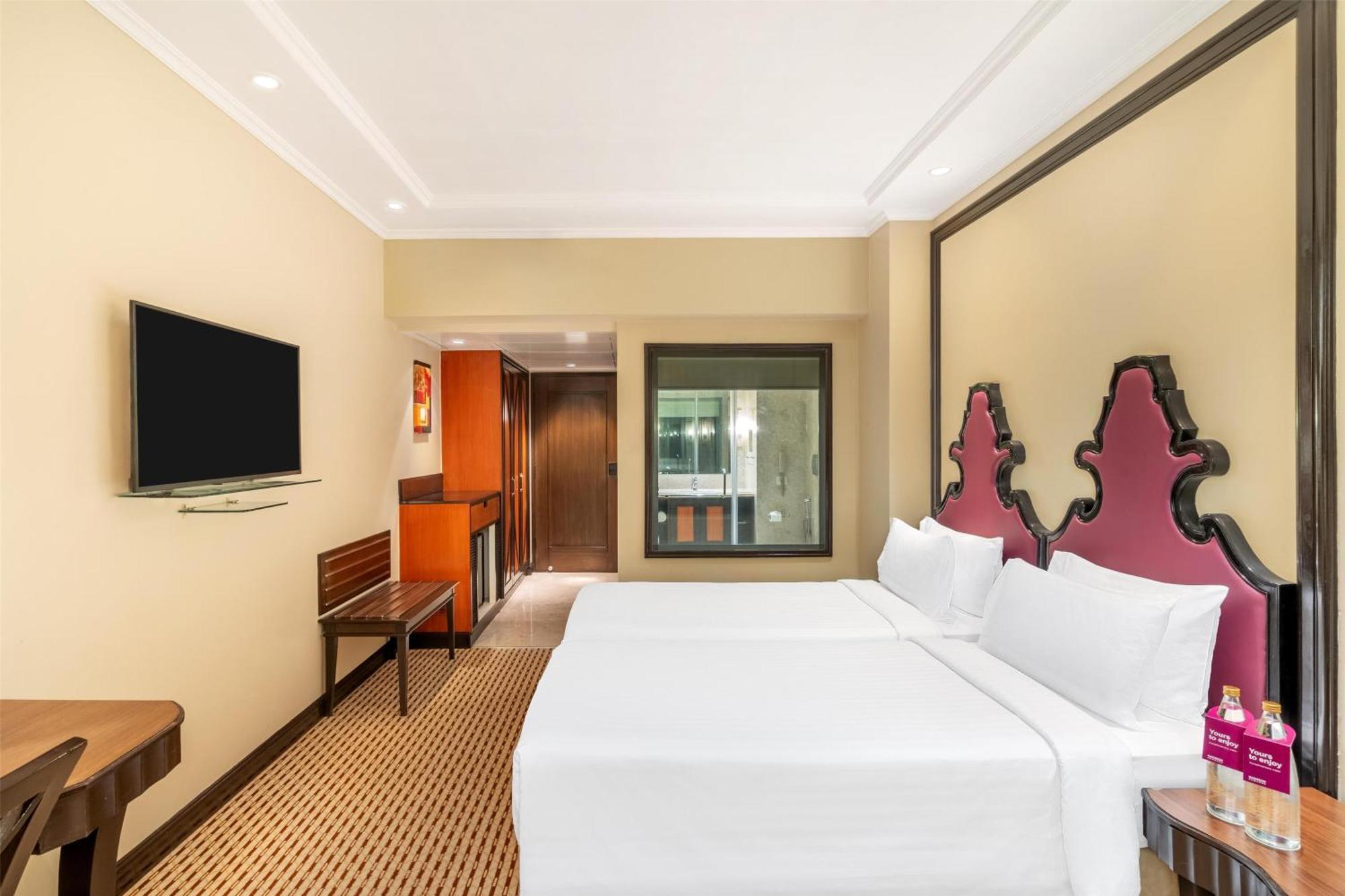 Superior Room on Laundry & Spa services Happy Hours 11 on select beverages,1685080944:JPEG
