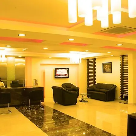 Sandesh Kingston-2