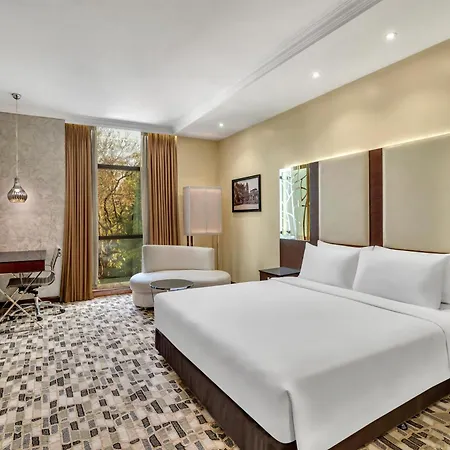 Radisson Blu Atria Bengaluru-3